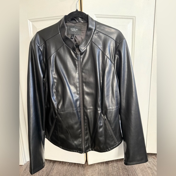 Torrid Black Faux Leather Moto Jacket - Picture 4 of 8